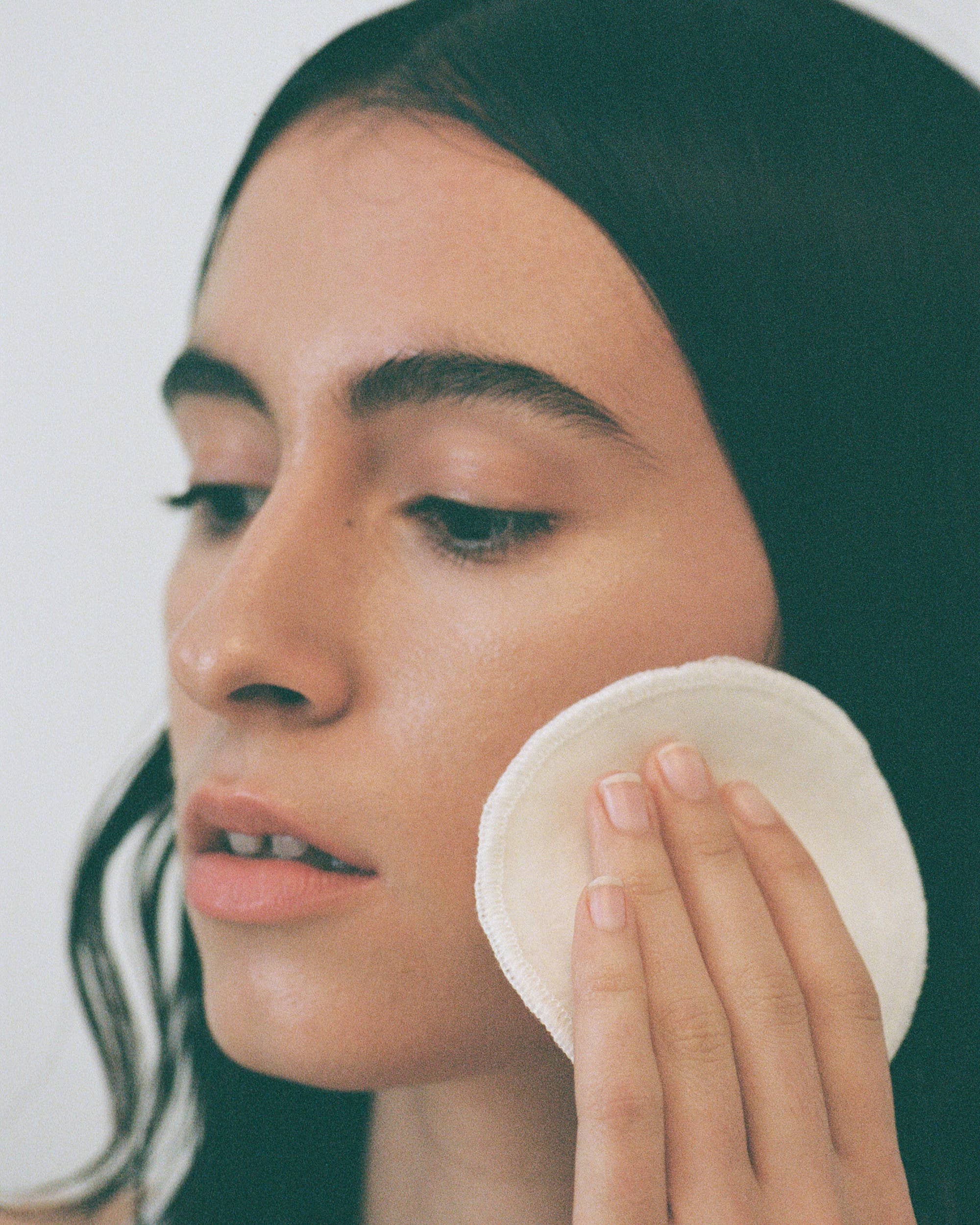 F. Miller | Reusable Facial Pads