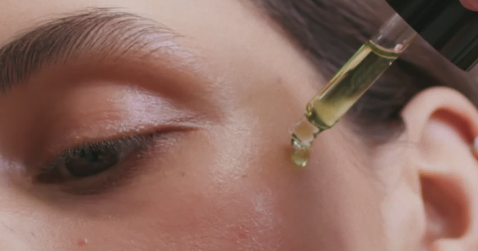 ACTIVIST | A.M.S Green Botanical Serum